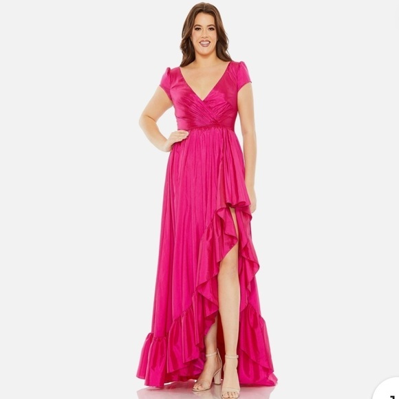 Mac Duggal Long Plus-Size Formal Dress 68525 sz 16W pink ruffle layered gown NWT - Picture 1 of 16